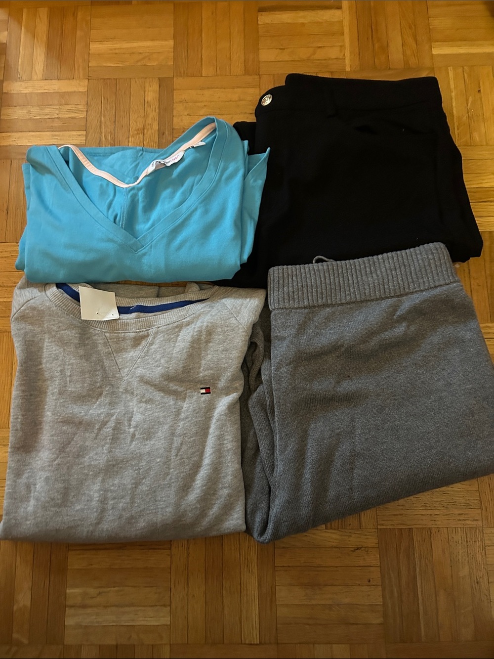 Bundle of 4 items Michael Kors jones New York Issac Mizrahi, Tommy